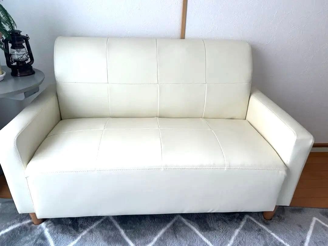 ホワイト合成皮革ソファ 113cm