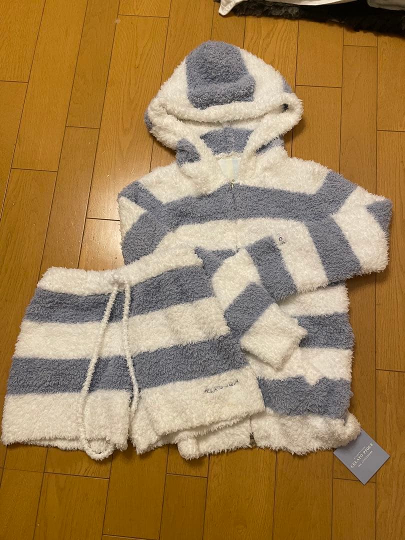 ジェラピケ　ルームウェア　パーカー　ショートパンツ　セット