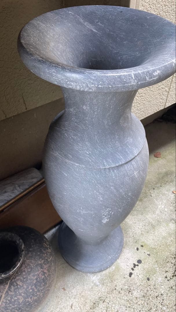 石材製？大理石らしい？約80cm 高さ重たい
