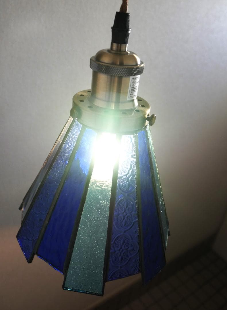 ✴︎:.。.ブルーフレアの14面ペンダントライト　＊送料無料＊