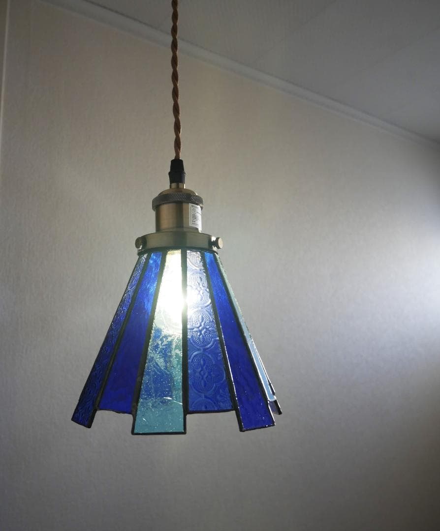 ✴︎:.。.ブルーフレアの14面ペンダントライト　＊送料無料＊