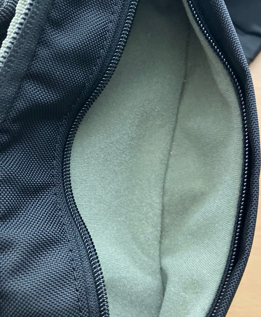 5.11 Tactical LVC8 SLING PACK ブラック