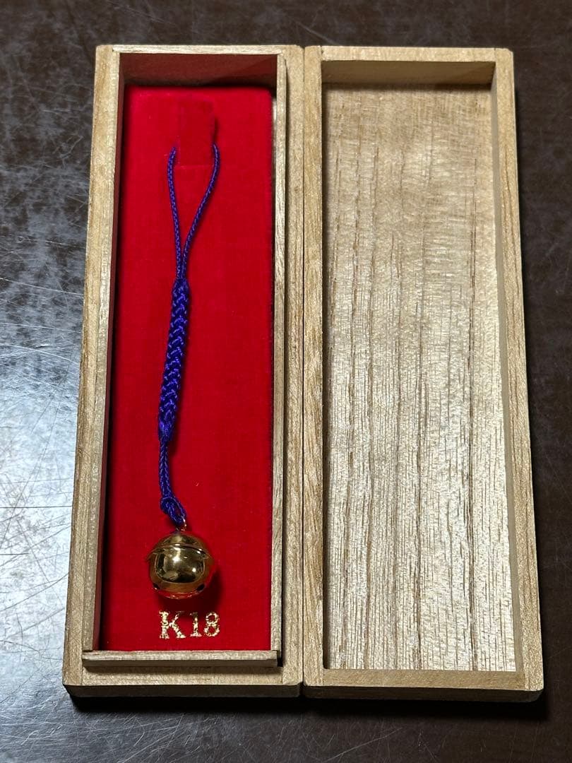K18 鈴 ストラップ
