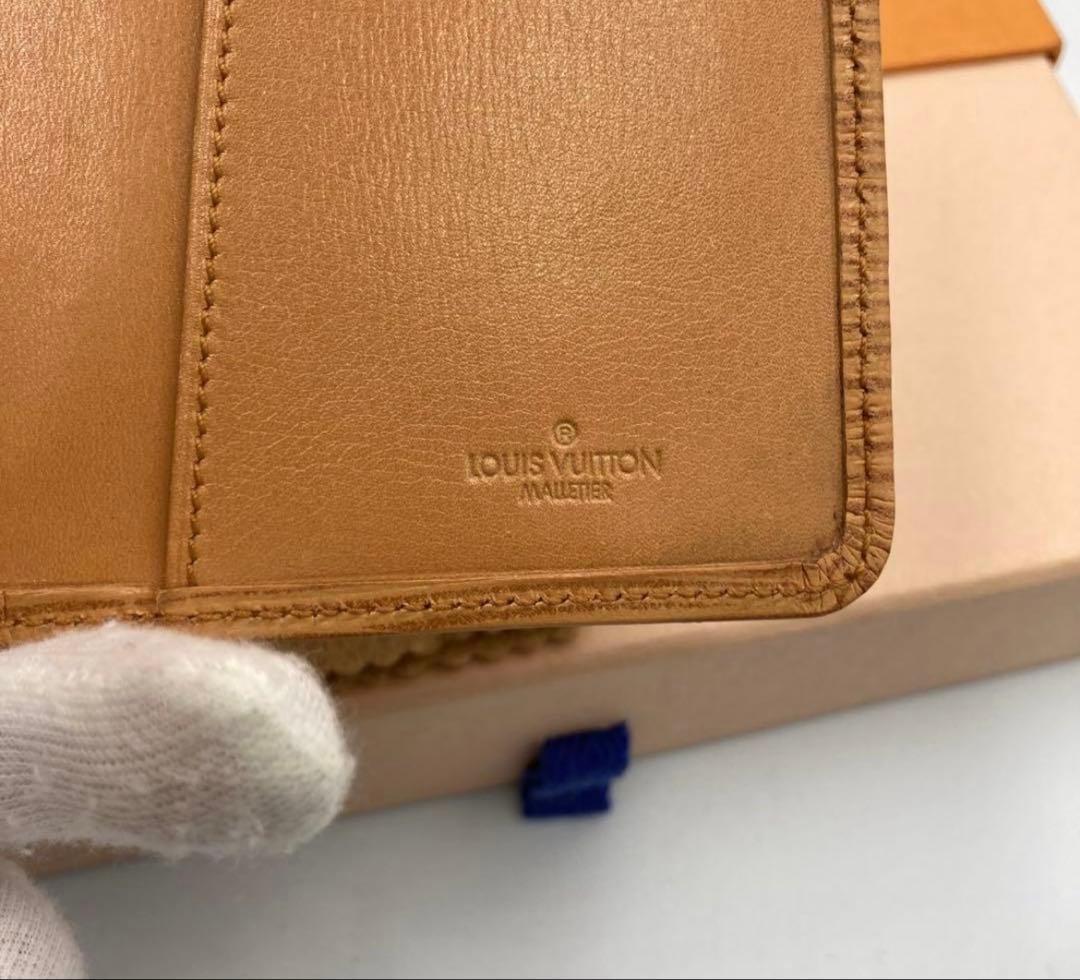 LVエピビンテージ　マネークリップ