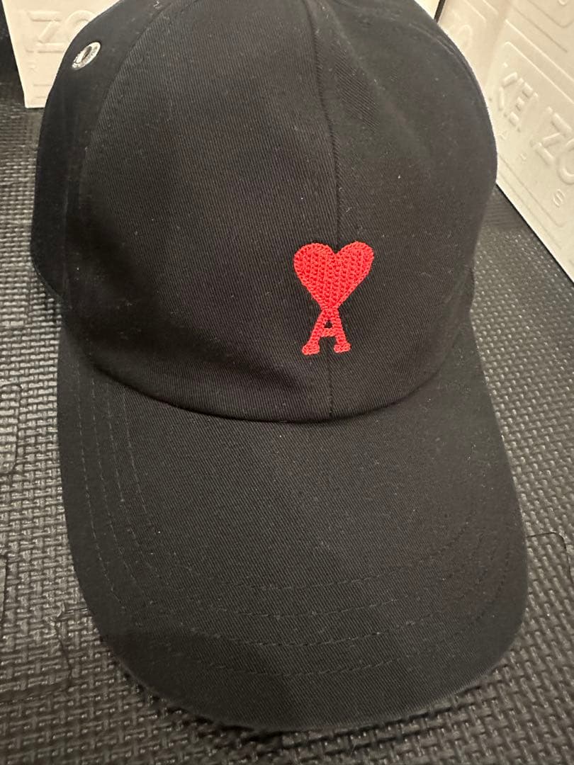 20日までSALE AMIPARIS黒キャップ