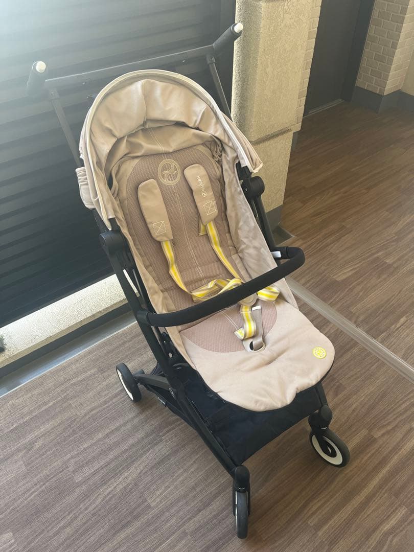 サイベックス　リベル　ベージュ ベビーカー 安全ベルト付き