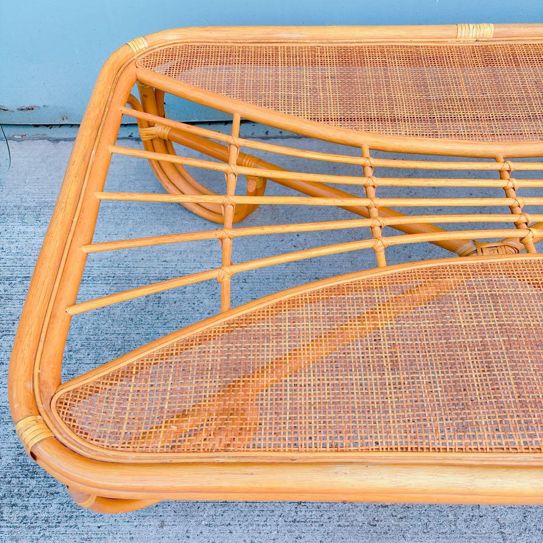 【チワワ様】流線デザイン ラタンガラスローテーブル 藤家具 古民具 昭和レトロ
