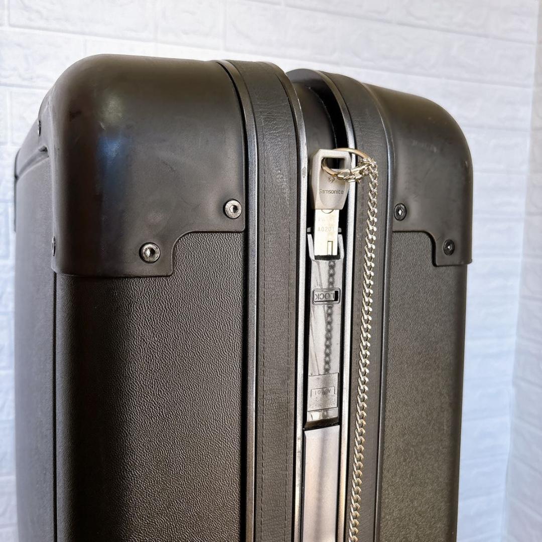 サムソナイト　 大型　キャリーケース　スーツケース　ブラック　機内持ち込み不可