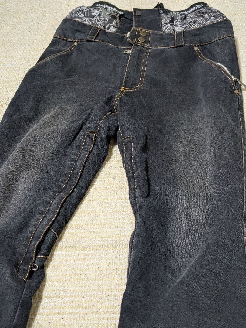 QUIKSILVERメンズスノボードスノボースキーウェア　サイズL