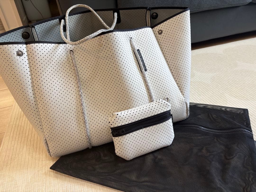 STATE OF ESCAPE ドット柄 マザーズバッグ