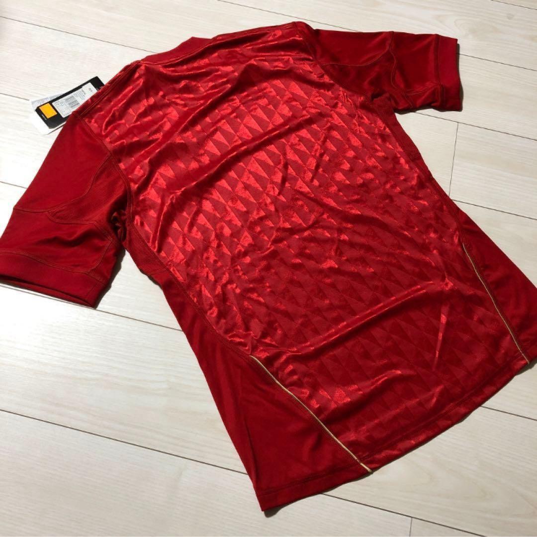 【タグ付き】直筆サイン入ユニ　リヴァプール11/12ホームタグ付