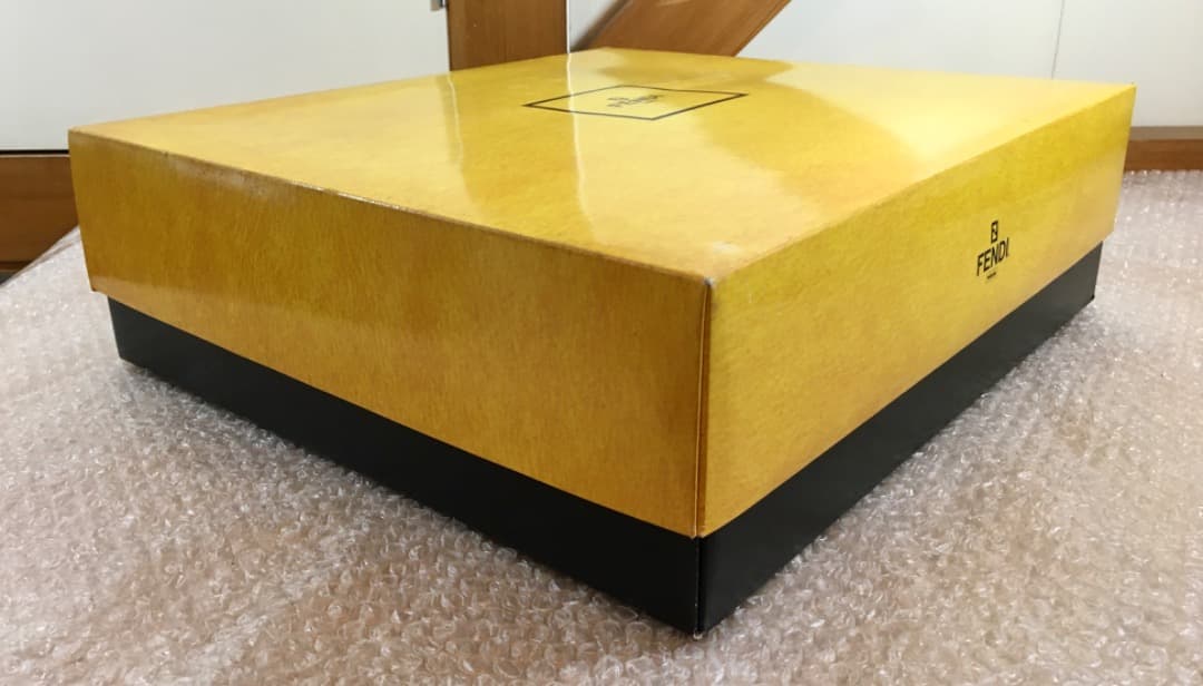 ○未使用 FENDI フェンディ 純毛毛布 150×210 ベージュ