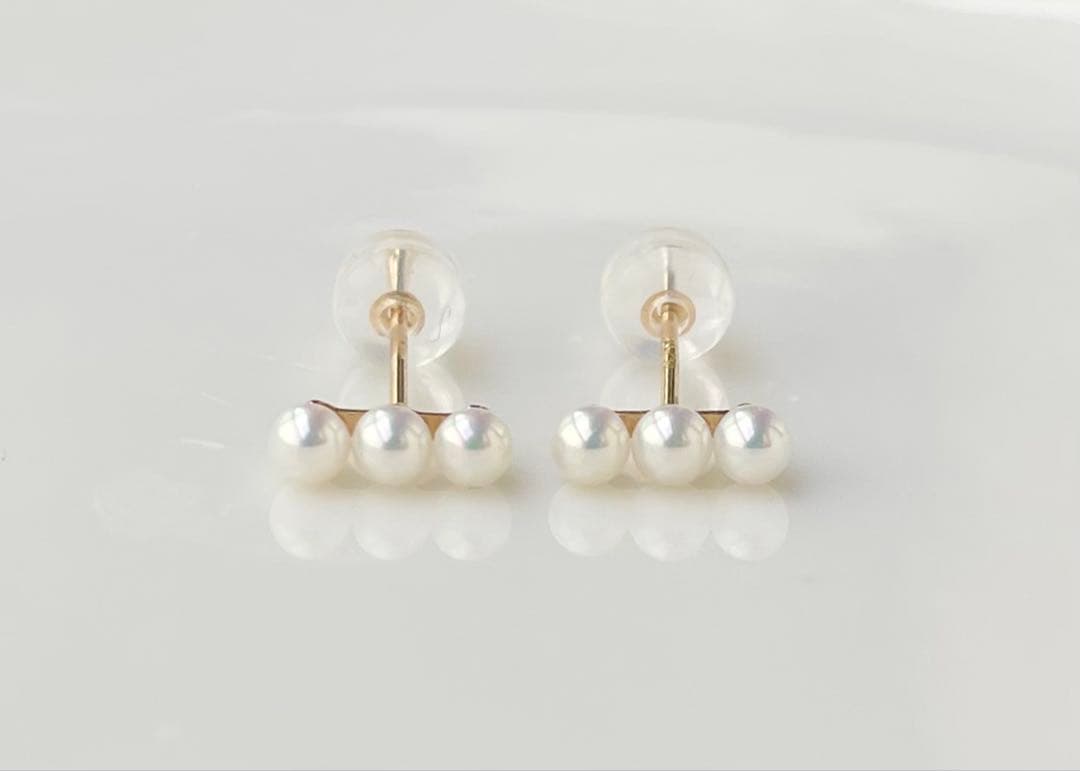 ミラー調本真珠 ほぼ無傷 k18 18金 ミニマルデザイン ピアス 一点物