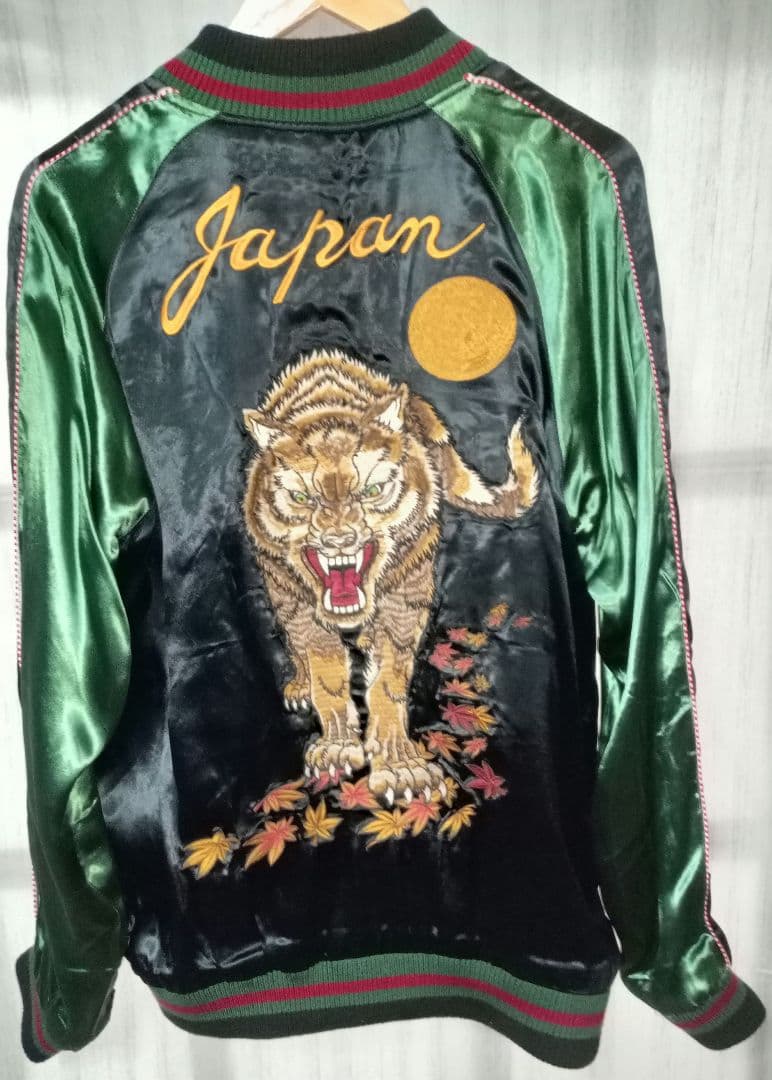 クローズ & WORST 坊屋春道 狼&鴉リバーシブルスカジャン