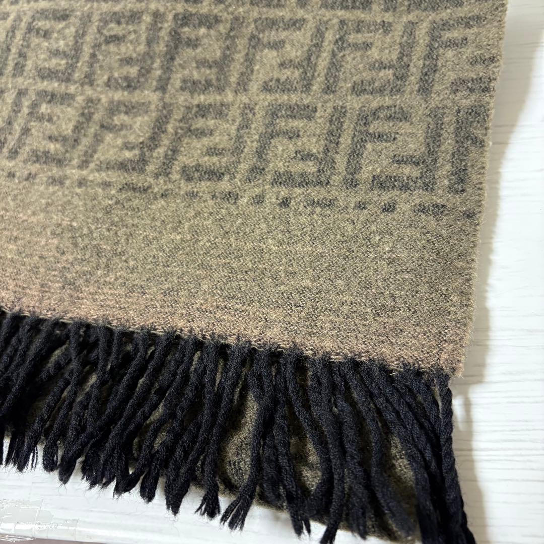 FENDIズッカ柄マフラー良品ユニセックス フリンジ付き