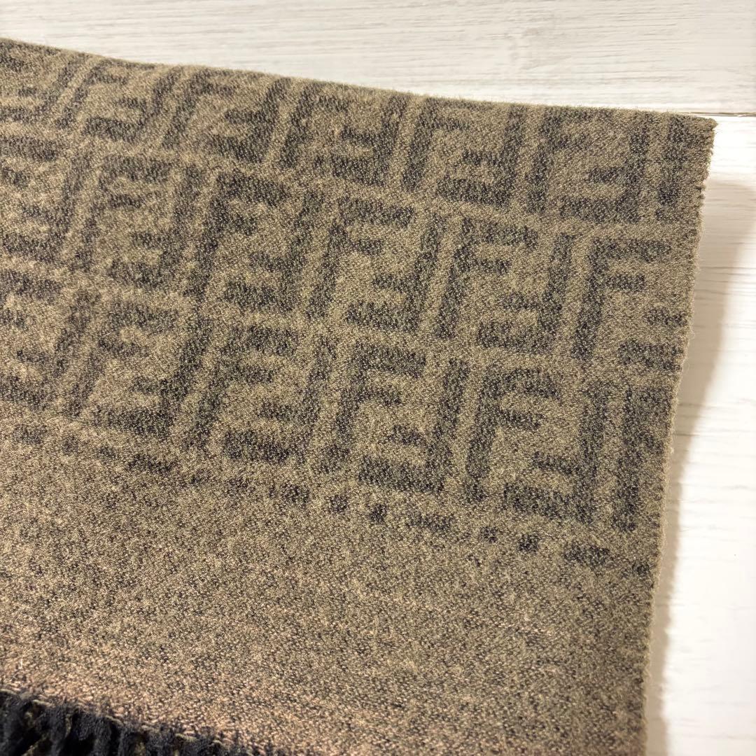 FENDIズッカ柄マフラー良品ユニセックス フリンジ付き