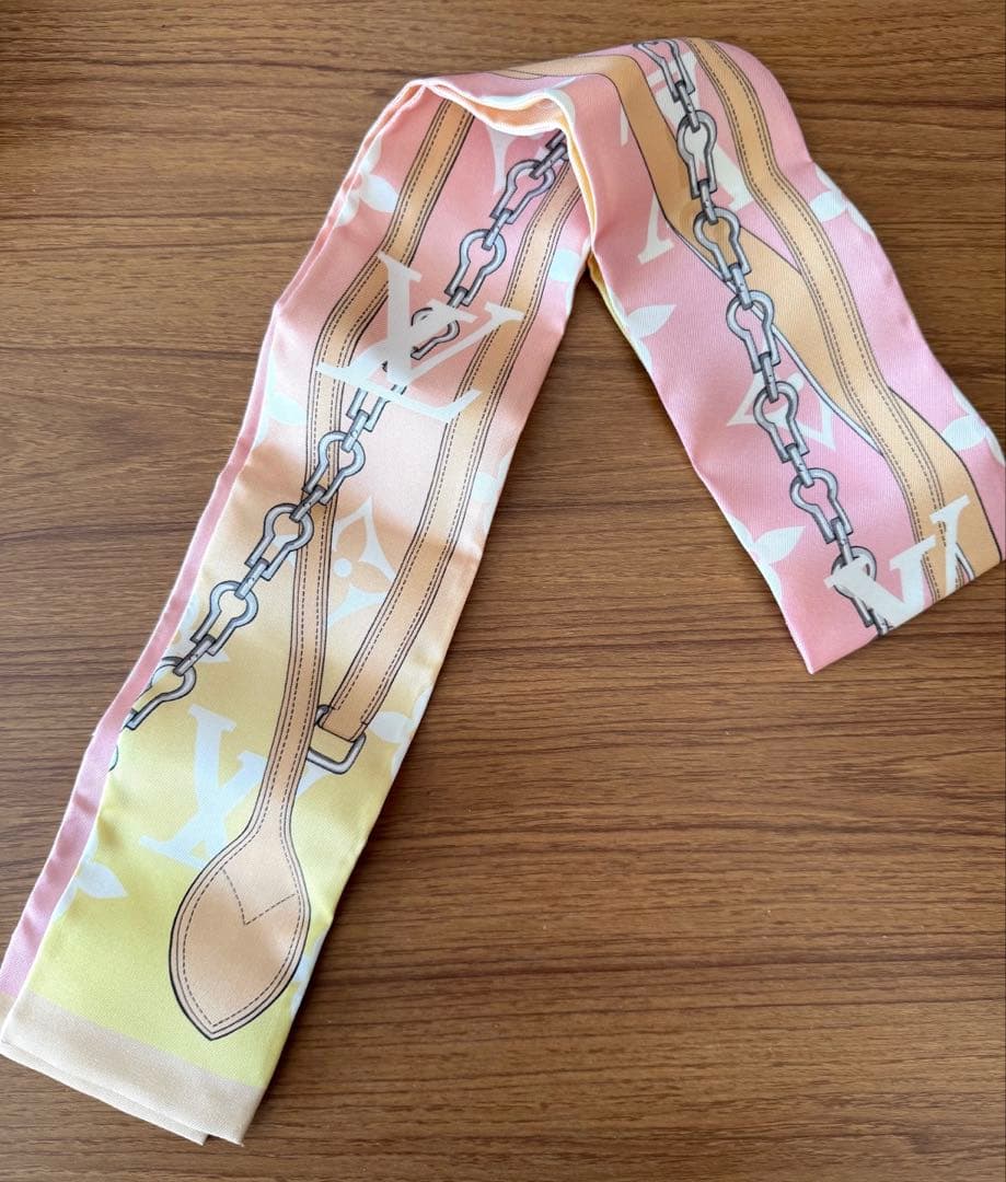 【未使用品】ルイヴィトン　バンドー