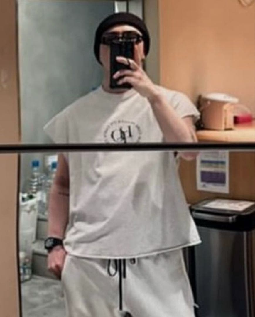 alexander wang ディストレストロゴ コットン マッスルTシャツ