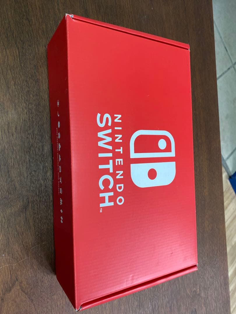 Nintendo Switch 本体 + Joy-Con+プロコントローラー