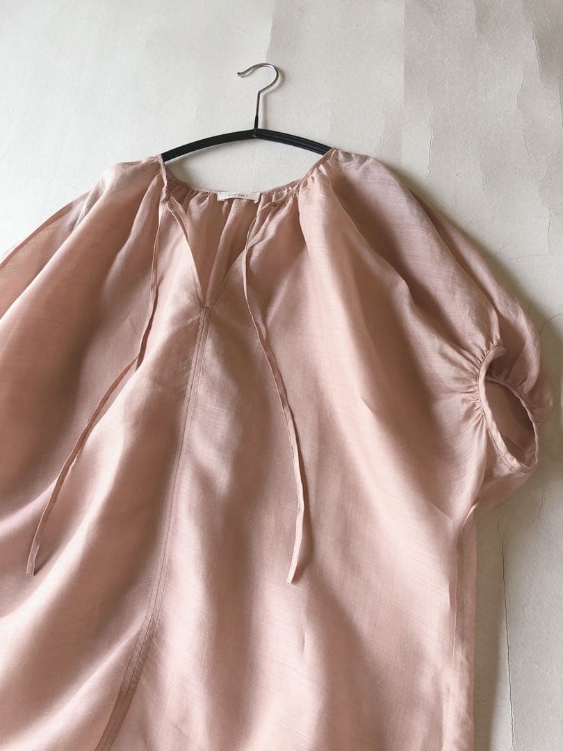 トゥモローランド DES PRES ラミー100%スキッパープルオーバー