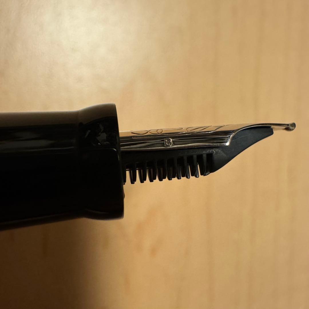 【箱等完備】美品　デルタ　ドルチェビータ　スリム　万年筆14K B字