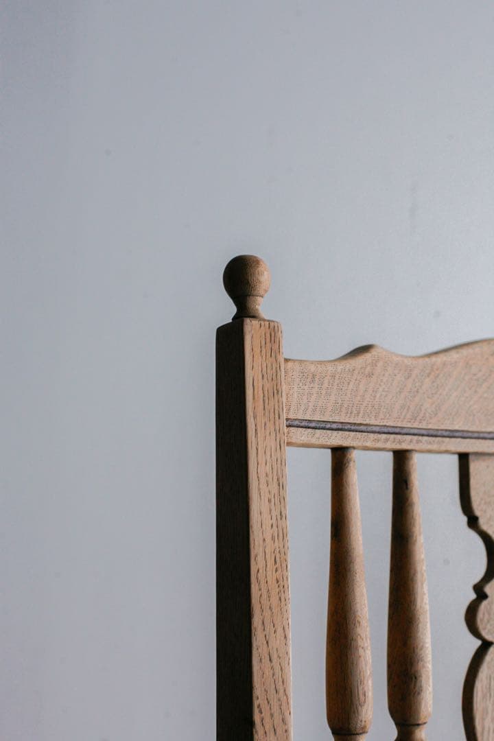 ナラ材　無垢材　白木　モケットチェア　ダイニングチェア　アンティーク　剥離