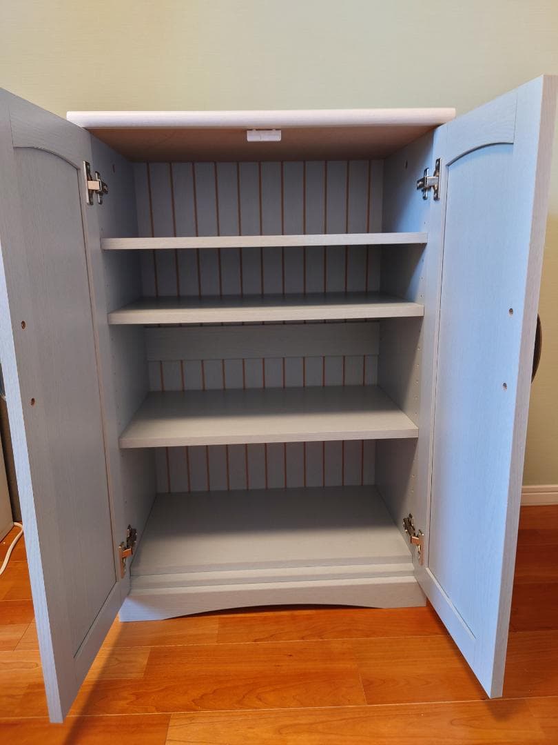 ニトリ　フレンチスタイル キャビネット