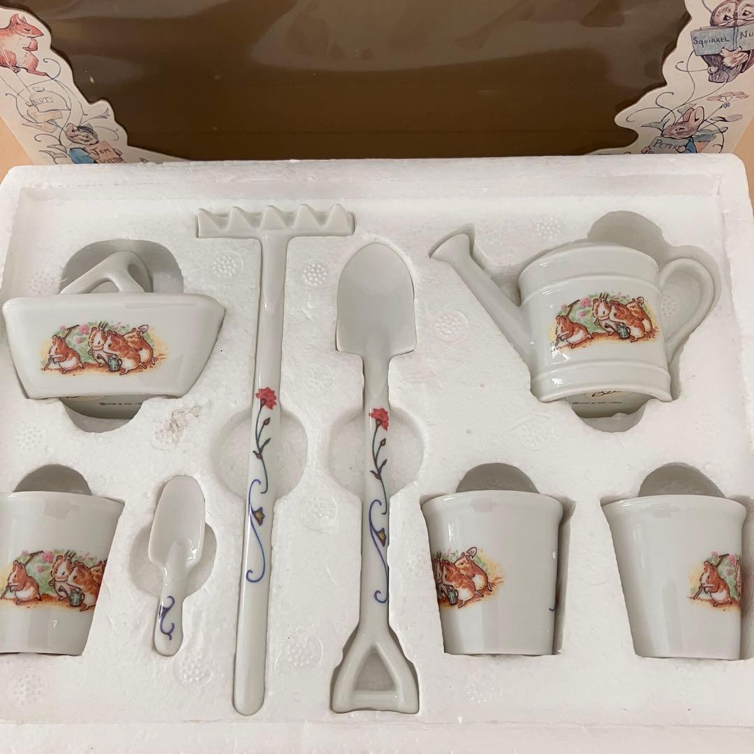 ピーターラビット　シュミッド　ガーデニングセット