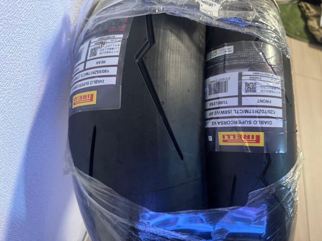 ピレリスーパーコルサV2 新品180-55-17120-70-17