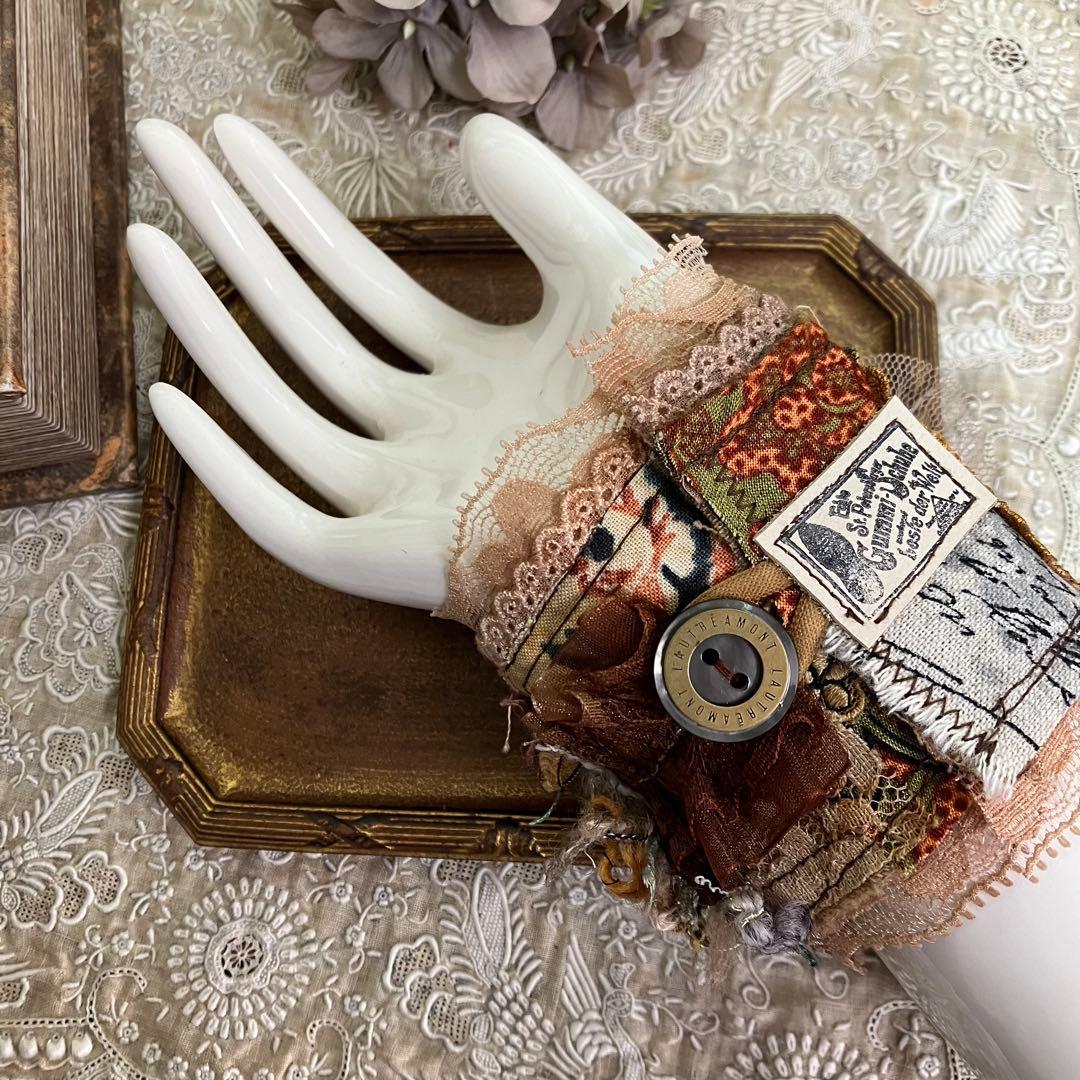 ✳️vintage調 Collage Cuff bracelet 鍵