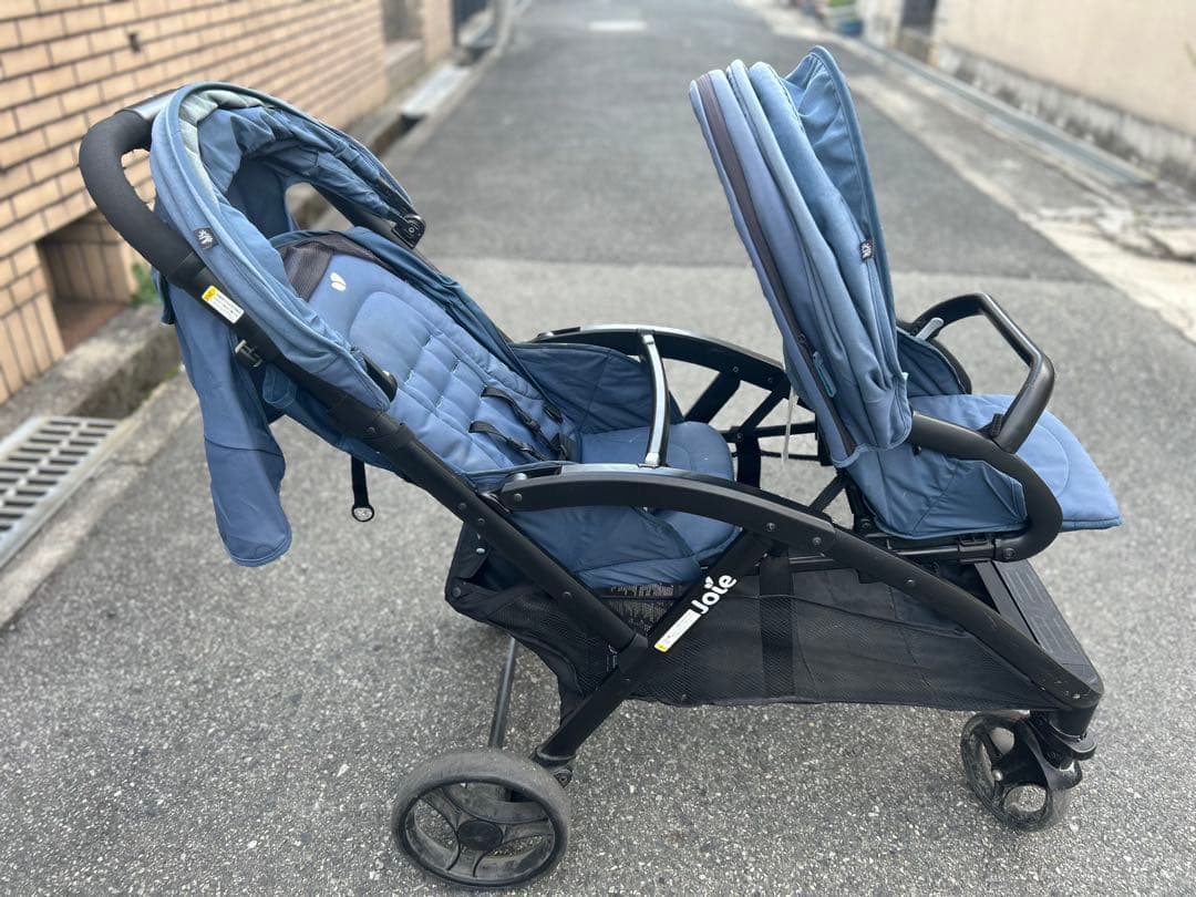お値下げ！直接取引　エヴァライトデュオ　Joie ダブルベビーカー ネイビー