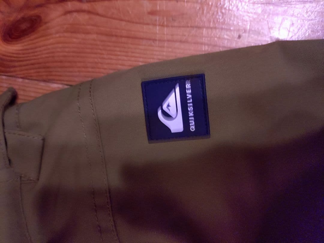 特価 美品 クイックシルバー スノーボード ウェアセット 140 130