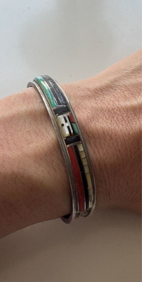 DONDEWA ズニ族ドンデワ アーティスト スターリングシルバー バングル