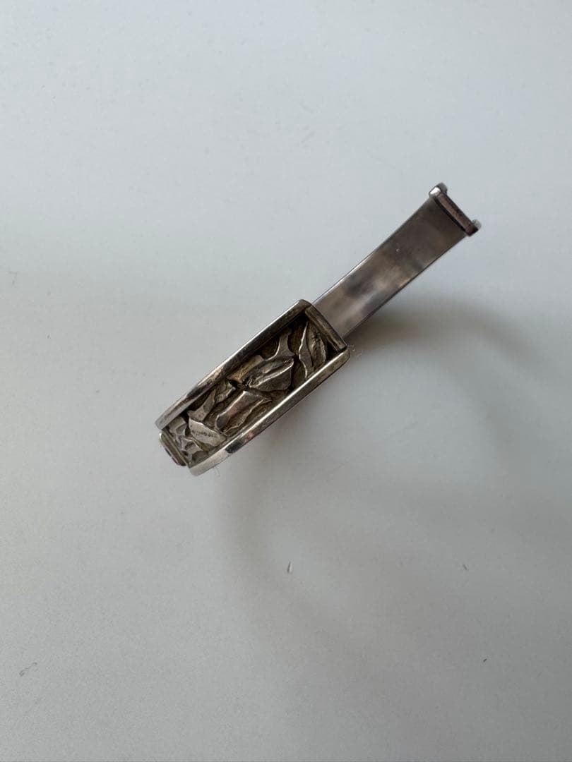 DONDEWA ズニ族ドンデワ アーティスト スターリングシルバー バングル