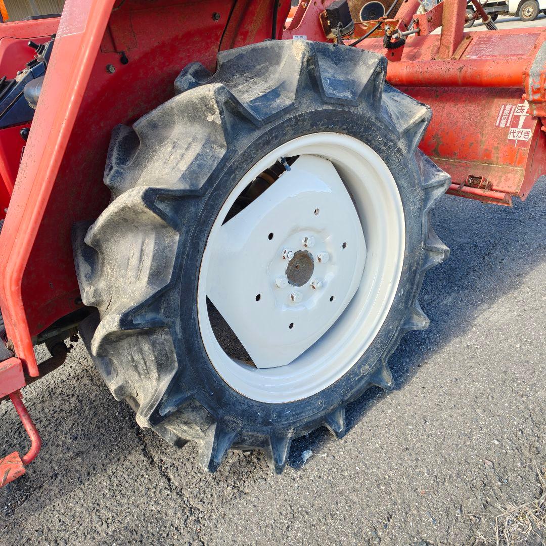 ヤンマーF235 トラクター 4WD ディーゼル　23馬力