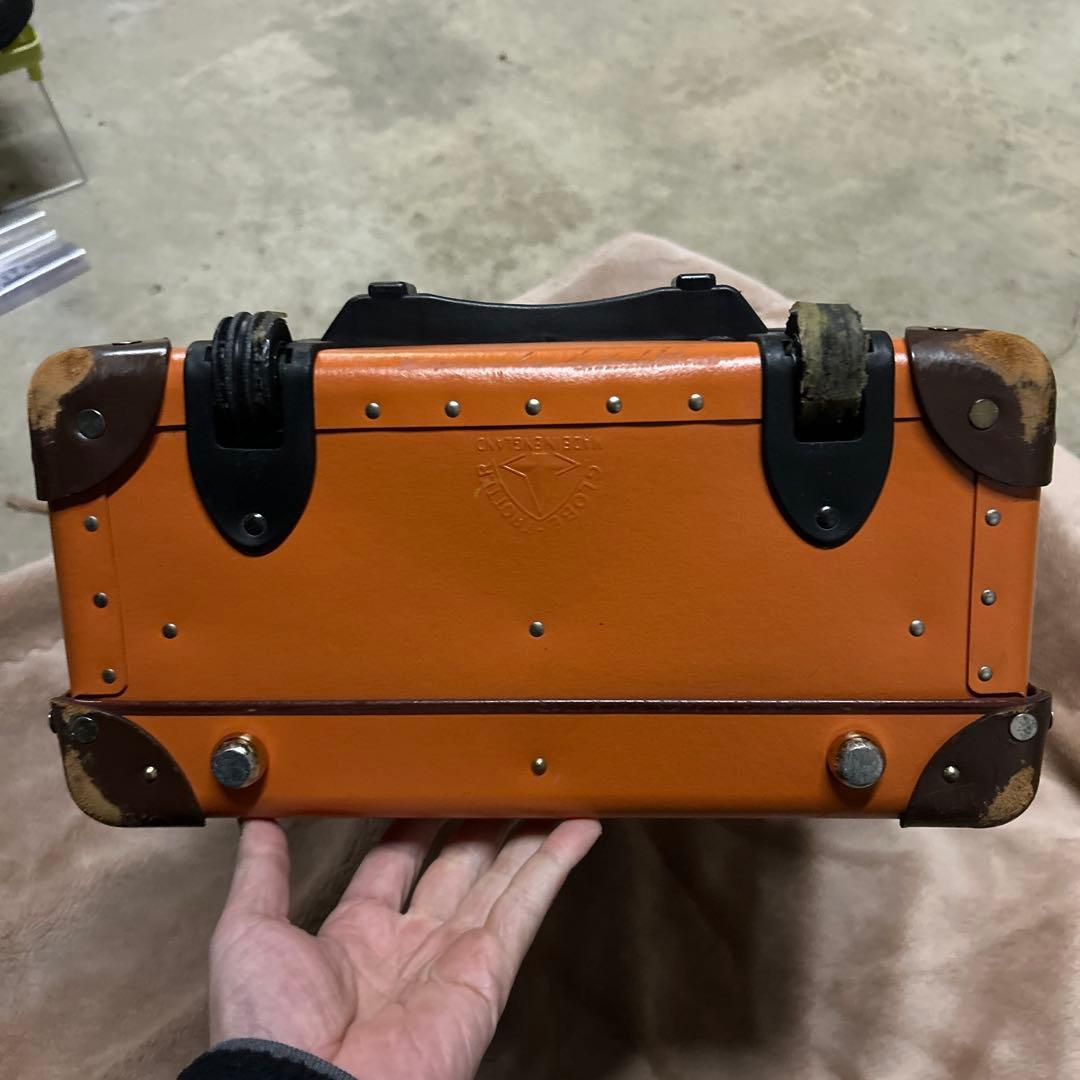 グローブトロッター　格安 キャリーケース 伸縮式ハンドル