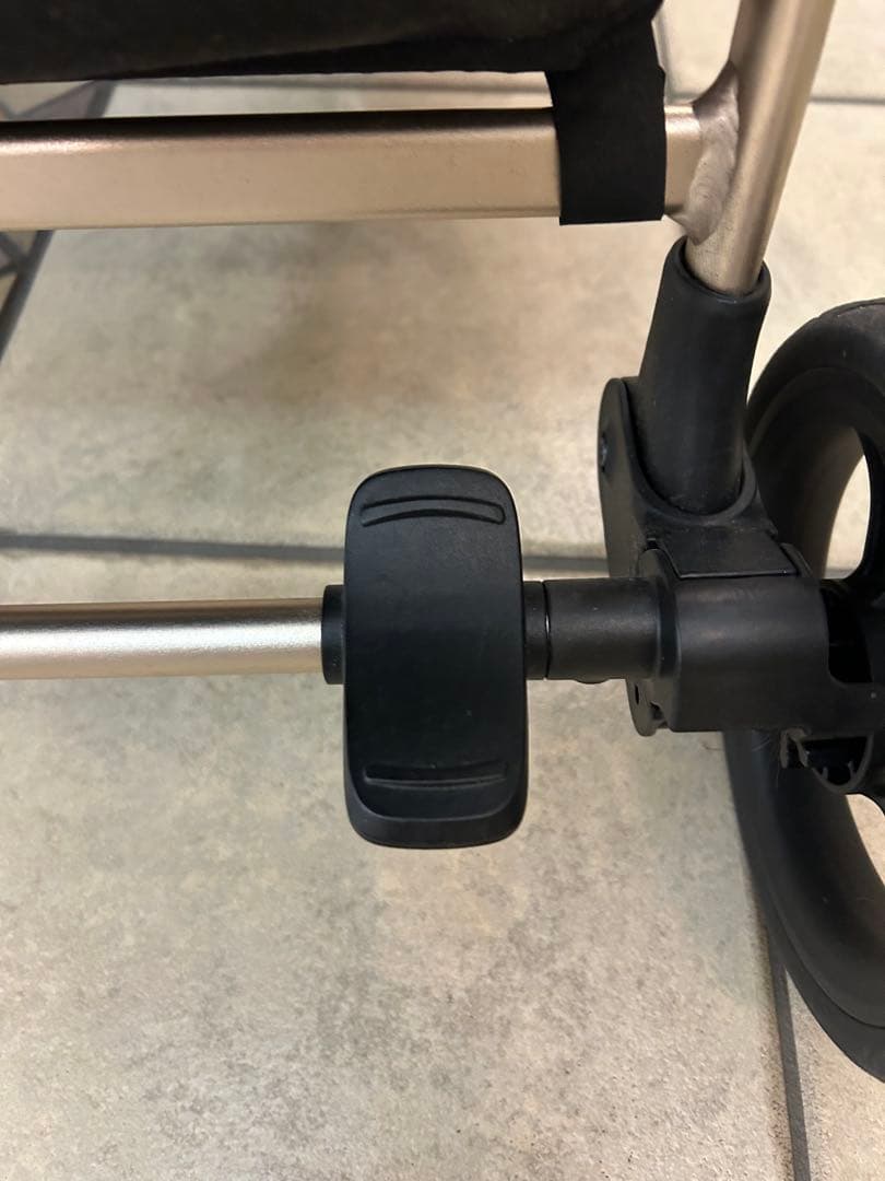 【NUNA】 最新モデルIXXA next ベビーカー riveted rose