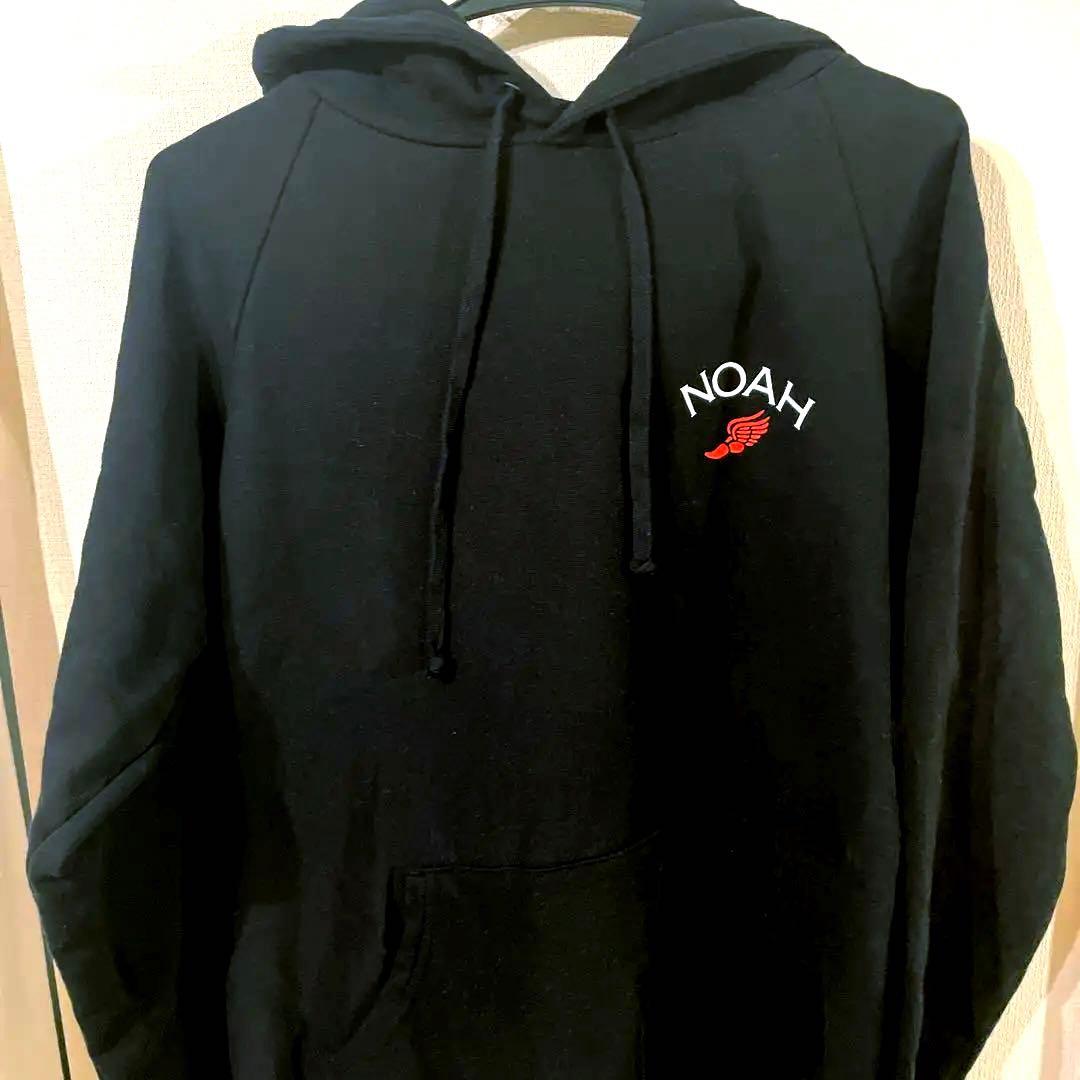 BOB　美品！NOAH ワンポイントパーカー