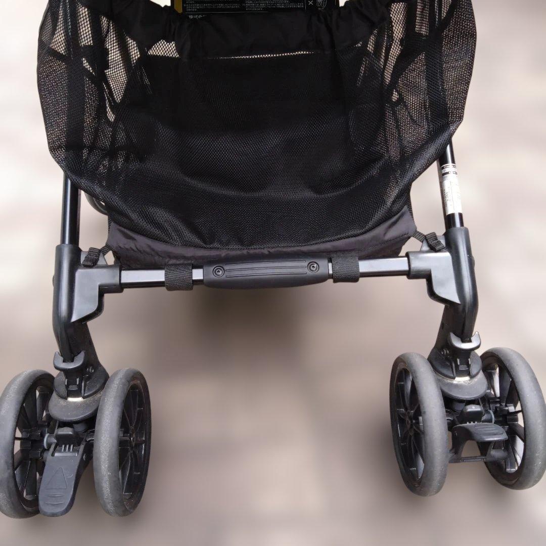 美品　Combi　スゴカル　エッグショックLA　ライトベージュ　レインカバー付