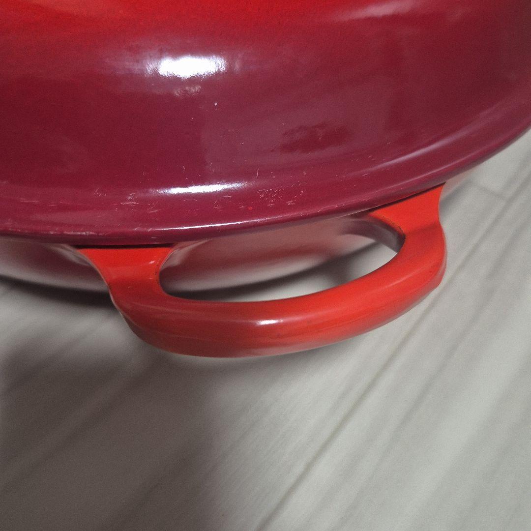 ル.クルーゼ　ビュッフェ　キャセロール　３０cm　チェリーレッド　約５kg　美品
