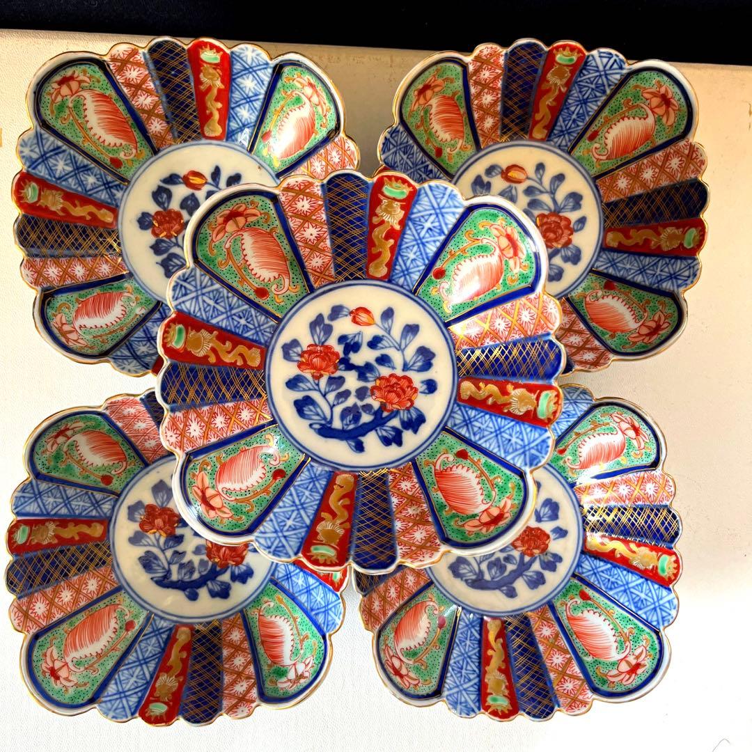 大明萬暦年製　フリル　四角鉢