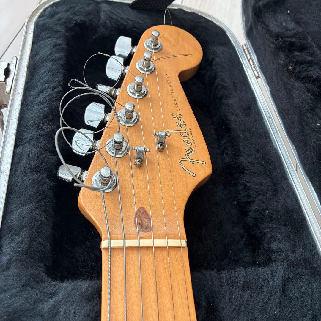 もやしマシマシ　fender アメスタストラトキャスター1995年製