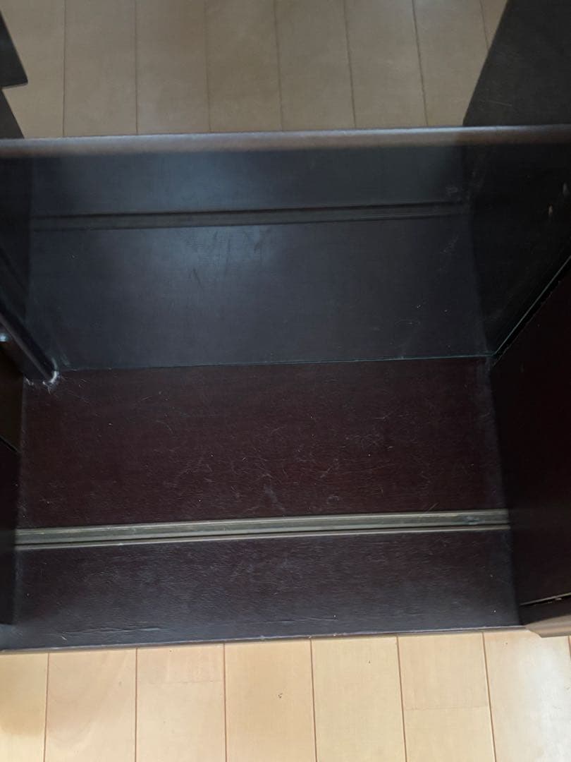 【再値下げしました】本棚／キャビネット　左右可動式　ガラス扉