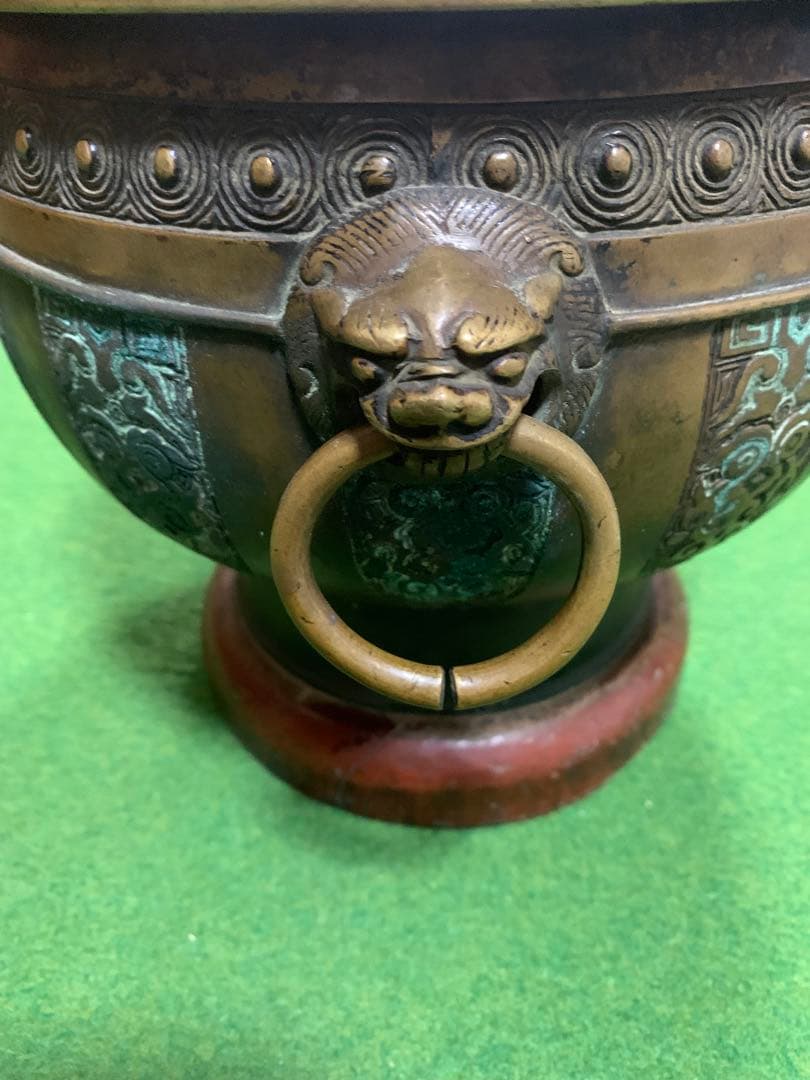 唐金　火鉢　手焙　獅子頭両耳　遊環　灰炉