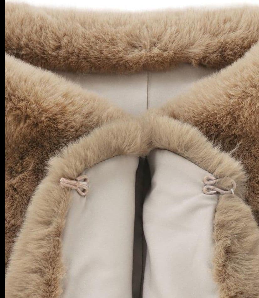 【新品・タグ付き】JENNE リッチボリュームファーケープ