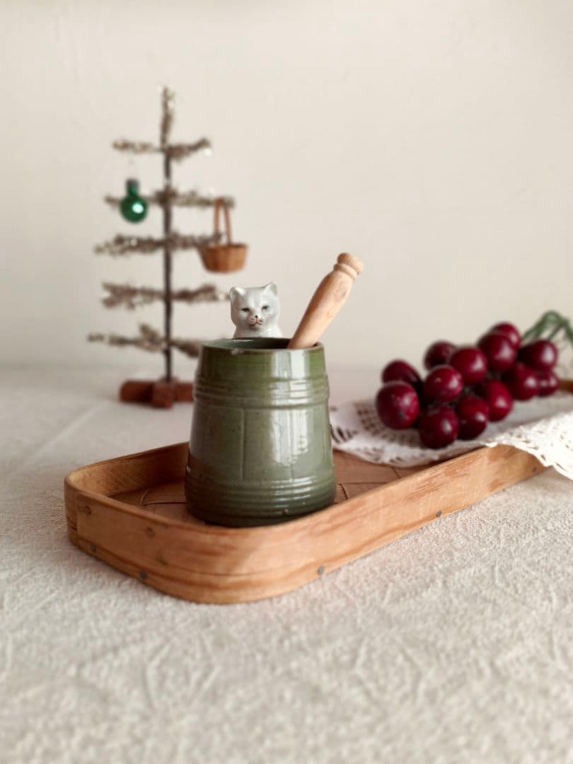 * vintage pot ❀ しろネコちゃんのいる グリーン ポット