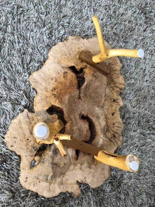 座卓  アンティーク 貴重な一本木の根、木彫りのテーブル