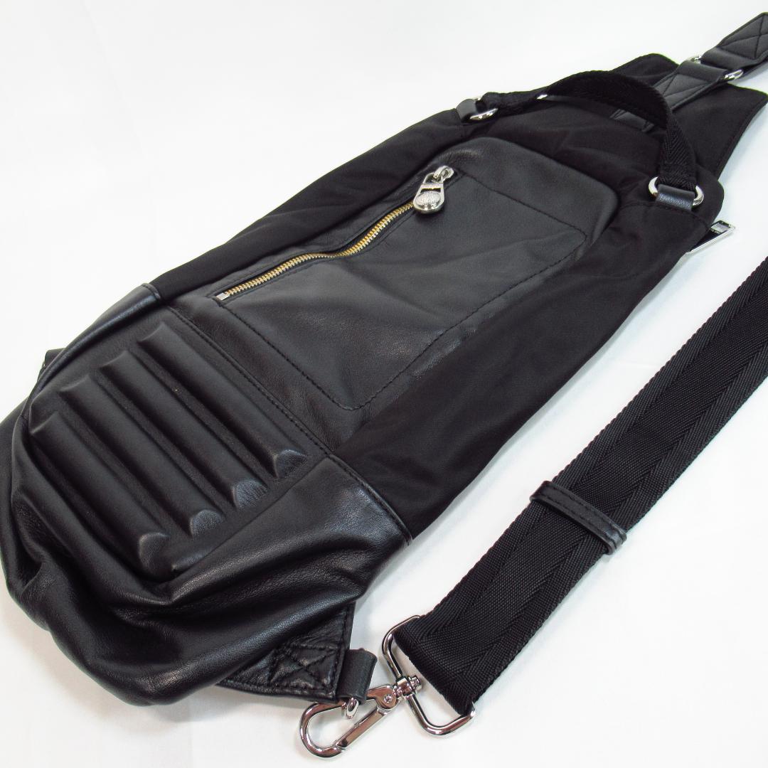 ちゃる！　DIESEL ディーゼル ボディバッグ ショルダーバッグ