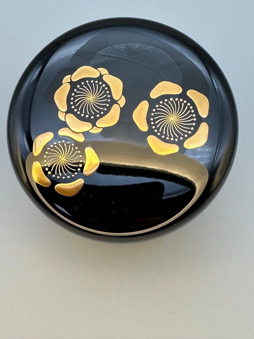 すーへー茶道具　棗　岡本康伸　溢れ梅蒔絵