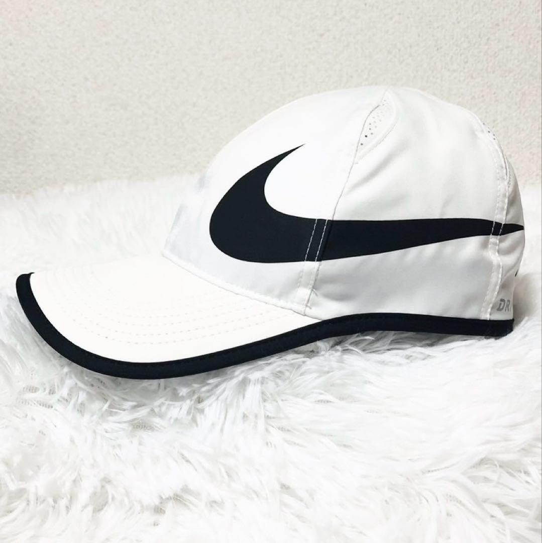 NIKE ナイキ BIG SWOOSH ビッグ スウォッシュ キャップ